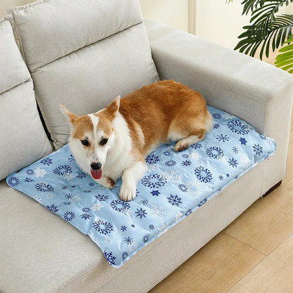 Pet Comfort | Dog Cooling Mat with Self-Cooling Gel Technology | Portable Solution for Summer Relief