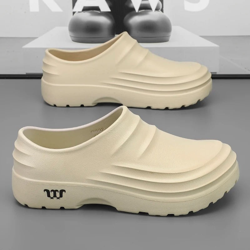Men's Non-Slip Work Shoes Oil-Resistant Slip-On Kitchen Footwear Lightweight Chef Sneakers Restaurant Safety Shoes