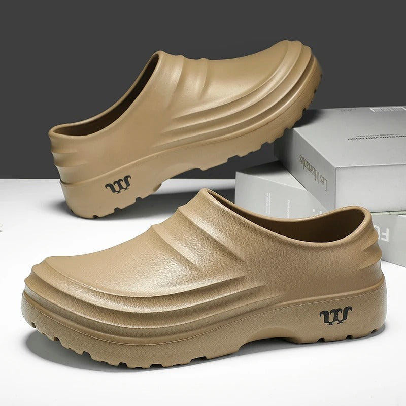 Men's Non-Slip Work Shoes Oil-Resistant Slip-On Kitchen Footwear Lightweight Chef Sneakers Restaurant Safety Shoes