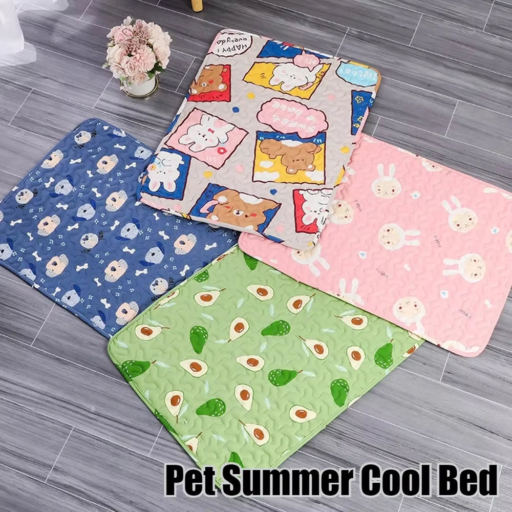 Self-Cooling Pet Bed Mat with Non-Slip Base for Cats & Dogs – Washable Heat-Regulating Fabric, 3 Sizes Available