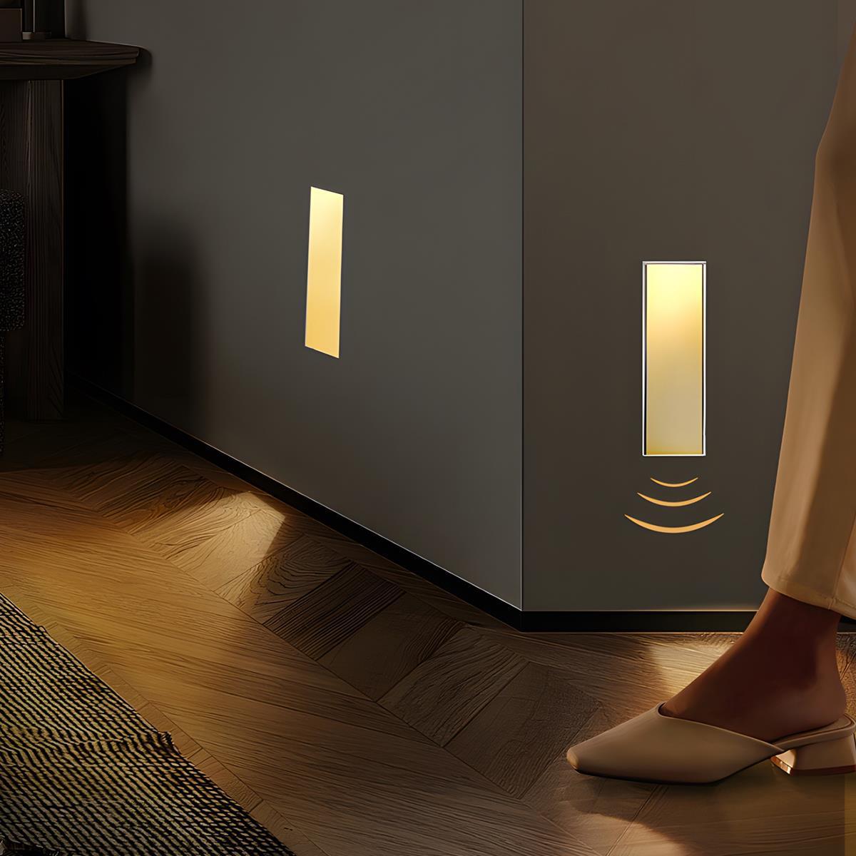 Flush-Mount LED Step Light with Motion Sensor for Stairs & Hallways – Automatic Low-Profile Night Light 3W Aluminum Housing 110° Beam – Choo