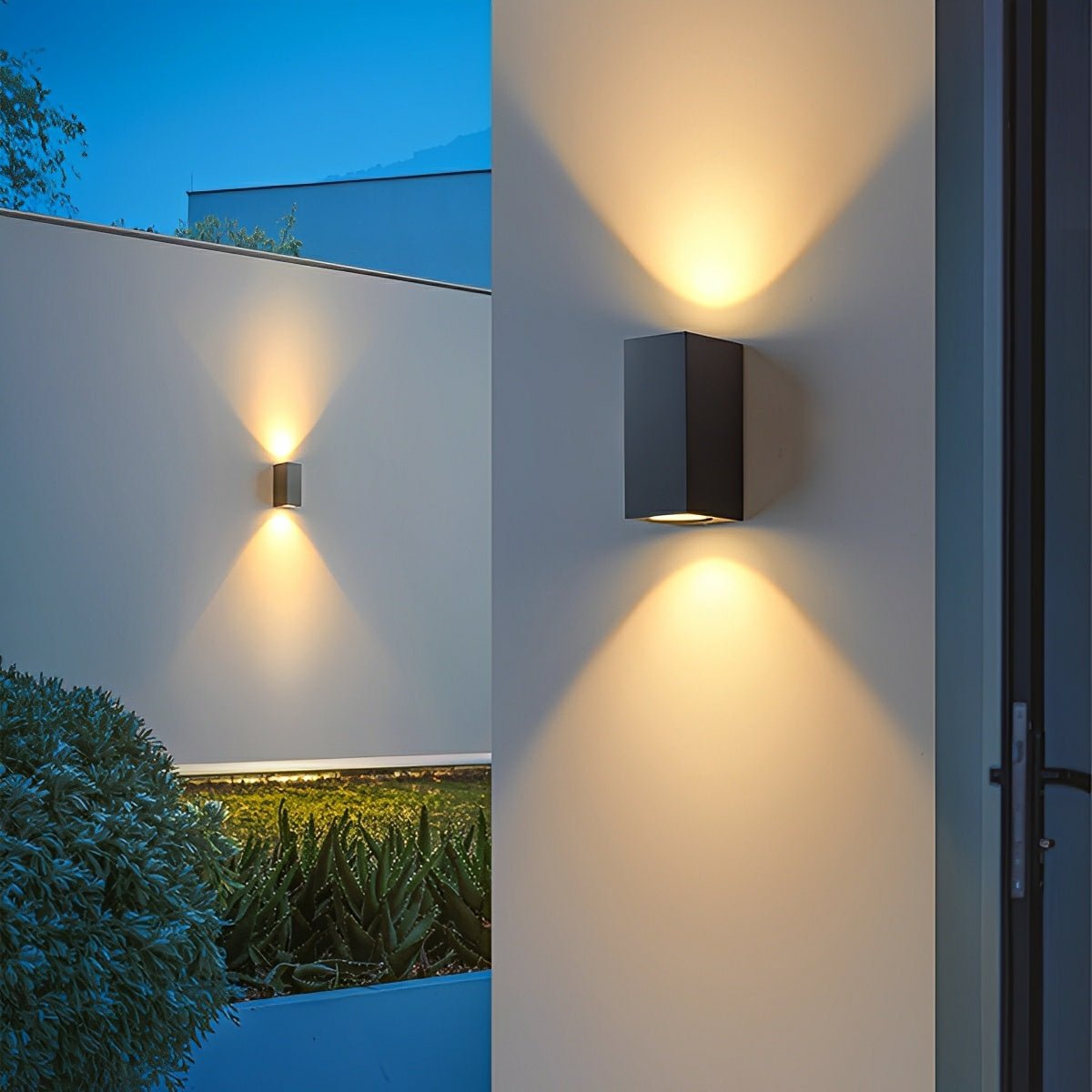 Outdoor LED Uplight Downlight Sconce 6W Aluminum Black Fixture Warm White for Patios Walkways Villa Facades Modern Architectural Accent