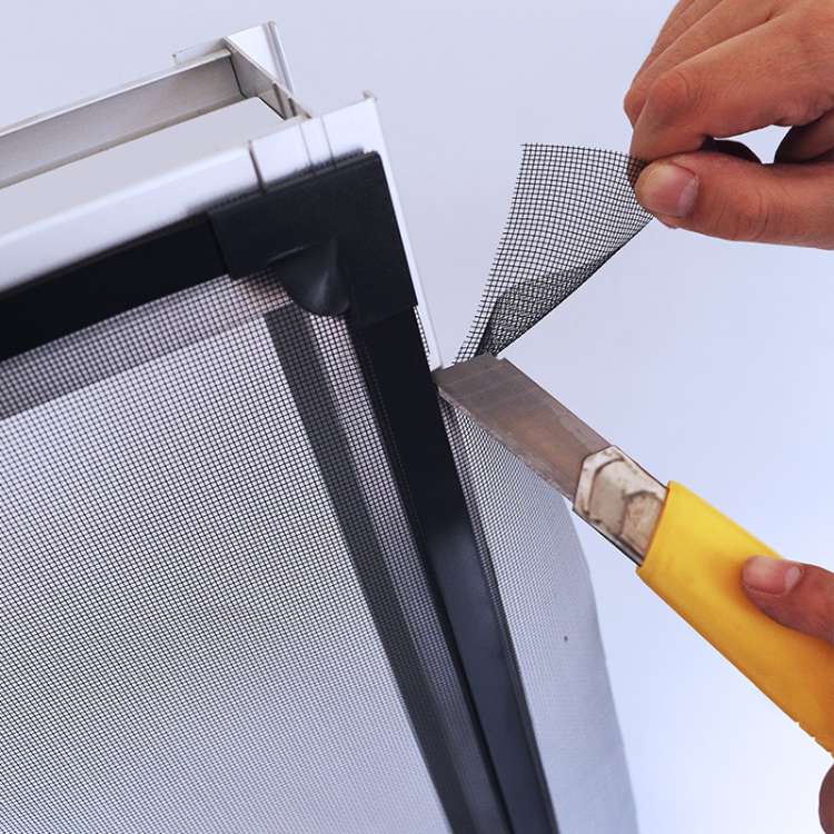Self-Sealing Window Screen with 26 Magnetic Closures – Insect Barrier for Fresh Air Ventilation
