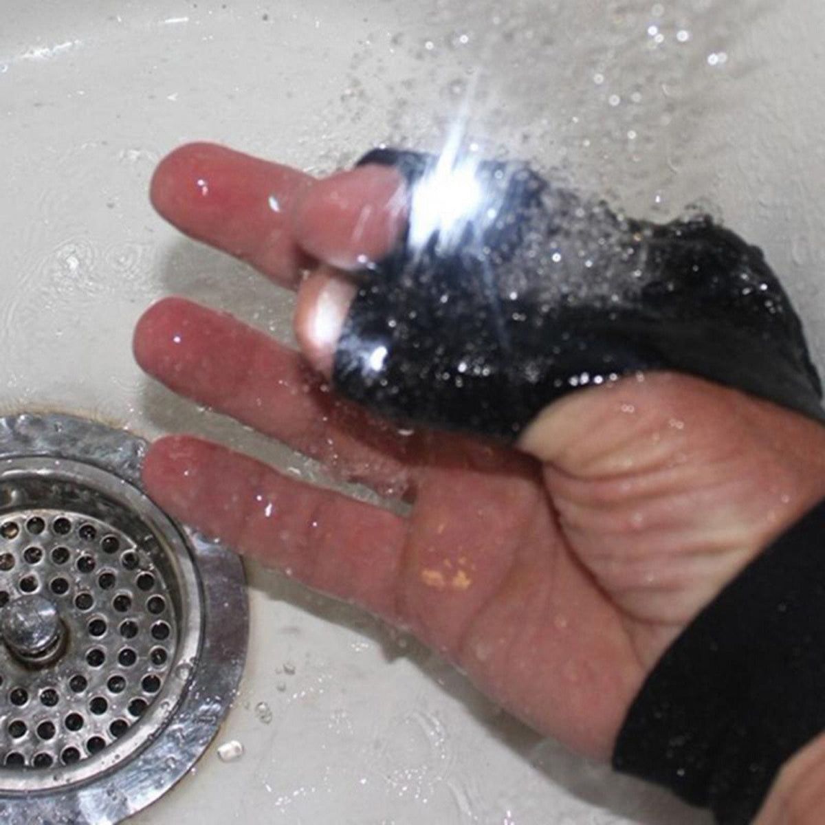 Hands-Free LED Work Glove with Fingertip Light for Repairs, Fishing & Night Tasks – Left or Right Hand