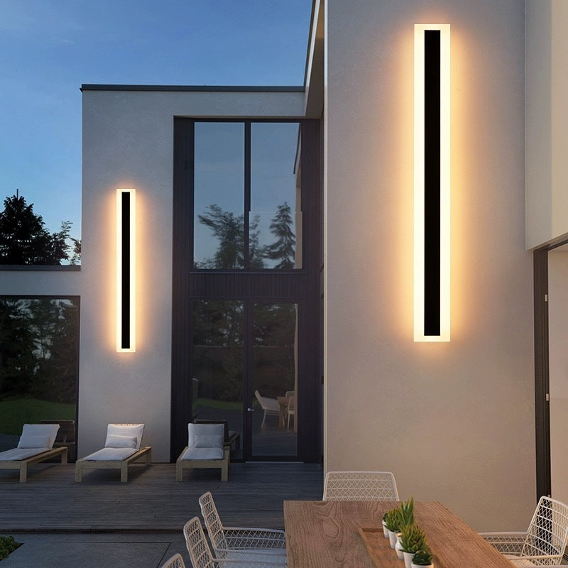 Linear Outdoor Wall Light – Warm White LED Iron Sconce for Facade & Pathway – Modern Weatherproof Fixture in 5 Sizes