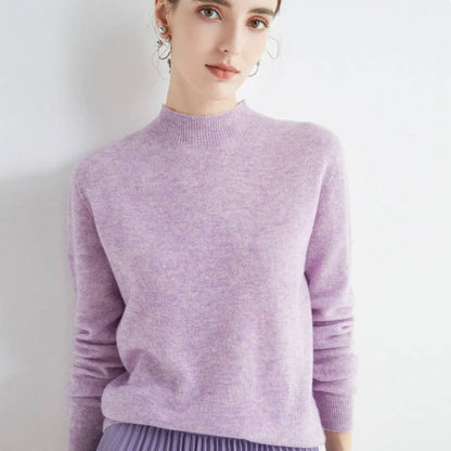 Soft Women's Crew Neck Cashmere Sweater