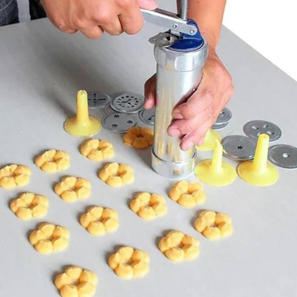 Easy Bake Cookie Maker with 20 Tips and 4 Attachments