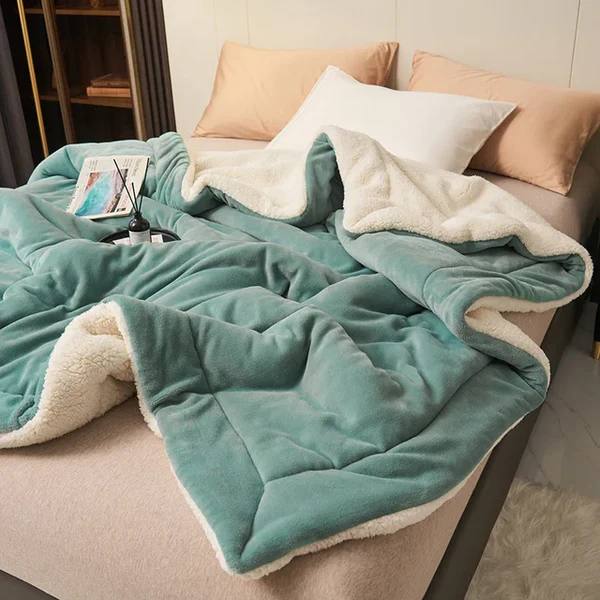 Soft Cozy Fleece Throw Blanket