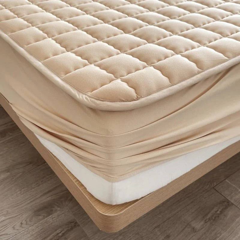 Soft Plush Mattress Protector for Deep Sleep