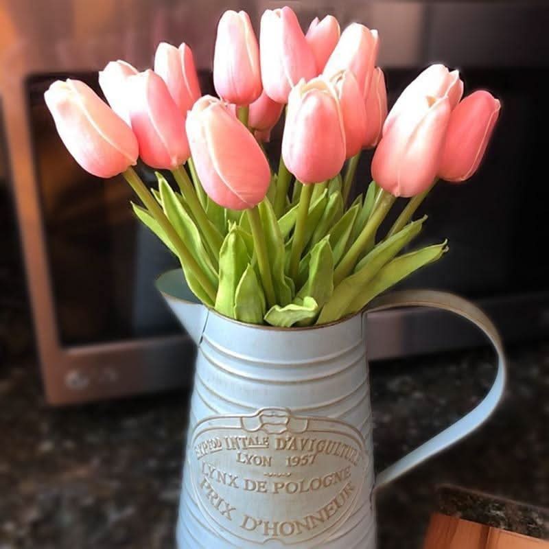 TULIPLUME – Faux Floral Arrangement for Graceful Table Décor