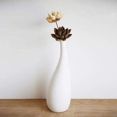 White Porcelain Vase with Water Drop Design