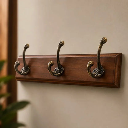 Entryway Hook Rack Wall-Mounted Solid Wood Organizer for Jackets Scarves Bags Natural Grain Finish 3 4 5 Hook Options Apartment Mudroom