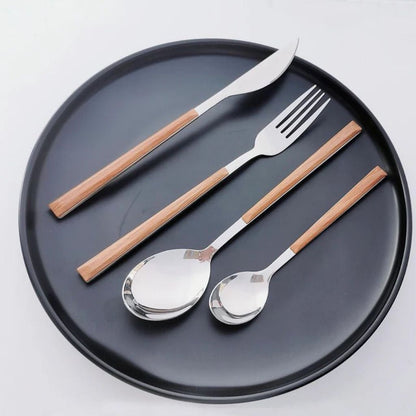30-Piece Flatware Set Wood-Effect Handles Gold & Silver Finish for 6 Service for Family Dining Everyday Tableware Dinnerware