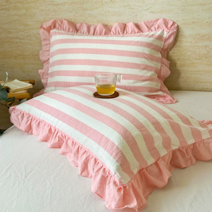 Queen Microfiber Pillowcase with Ruffle Trim & Zipper Closure – Vintage Stripe Pattern for Bedroom Décor – Soft Breathable Fabric