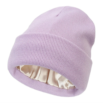 Silk-Lined Wool Beanie for Women – Winter Hat with Anti-Frizz Lining for Hair Care & Warmth