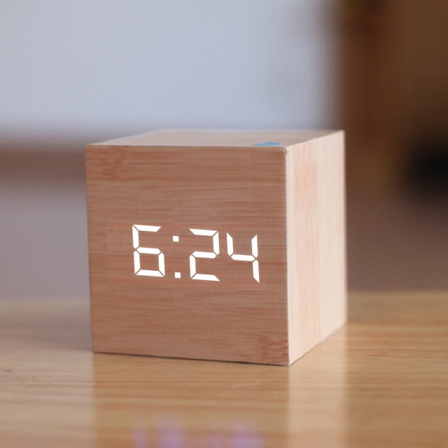 Dimmable LED Alarm Clock with Date and Temperature – Square Design