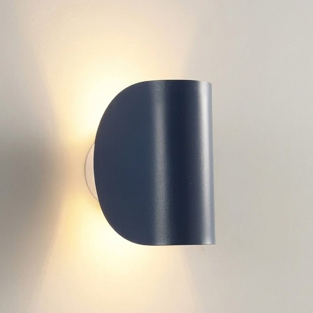 Dual-Beam Adjustable LED Wall Light – Aluminum Up-Down Sconce for Hallways & Bedrooms – Rotatable Accent Fixture for Modern Interiors