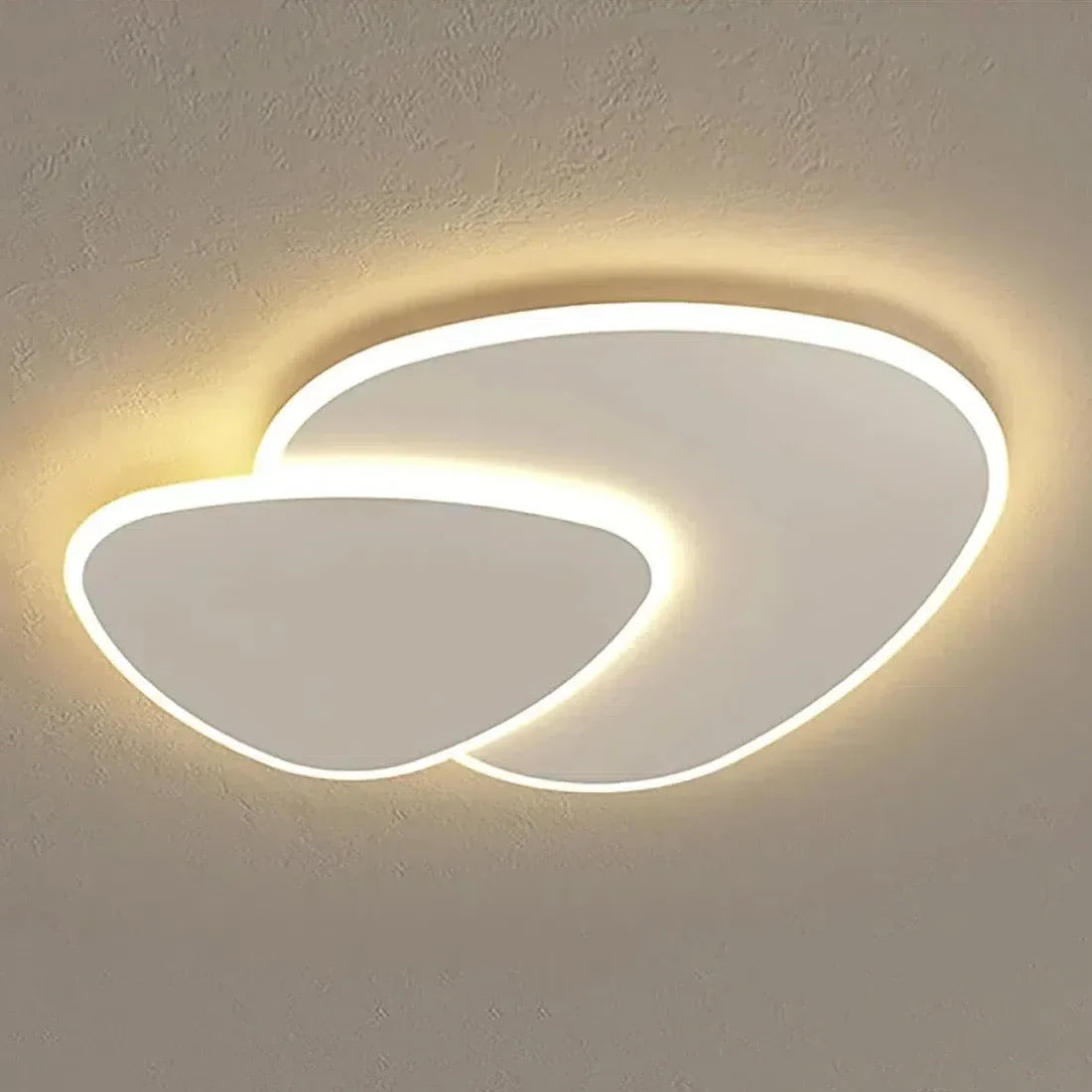 Sculptural LED Flush Mount Light Fixture 16-20 in Layered Acrylic White for Bedroom Hallway Contemporary Overhead Lighting Home Interior Dec