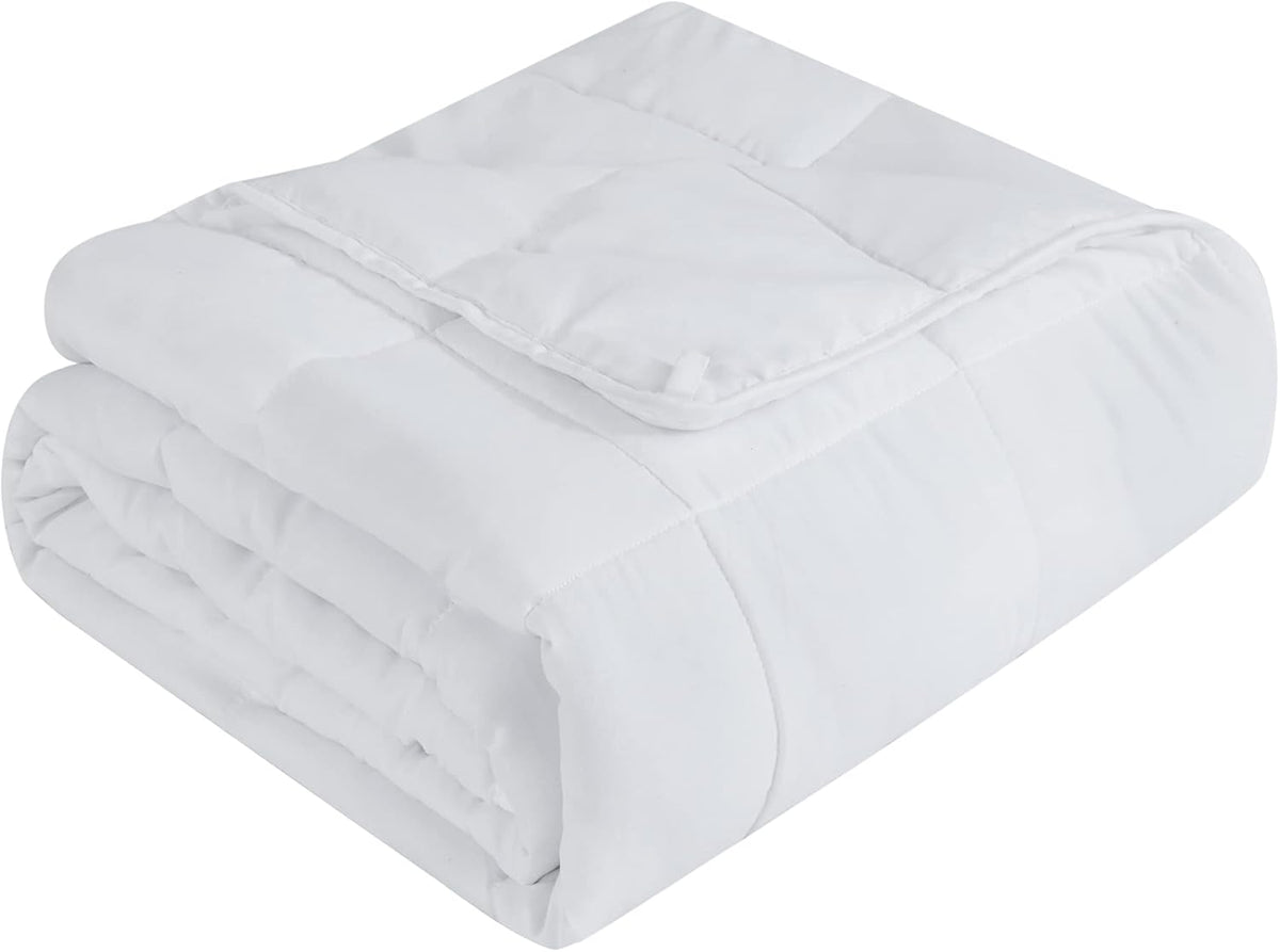 Cozy Comfort | Weighted Blanket with Cooling Microfiber | All-Season Softness for Ultimate Relaxation